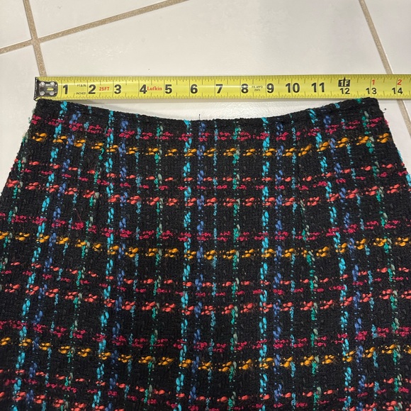 The Limited pencil skirt, size 4 - Picture 6 of 8